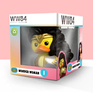 Official DC Comics: Wonder Woman (Boxed Edition)